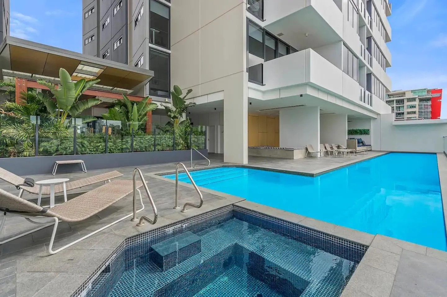 Million Dollar Views With King Bed, Pool, Gym, Wifi Apartment Brisbane