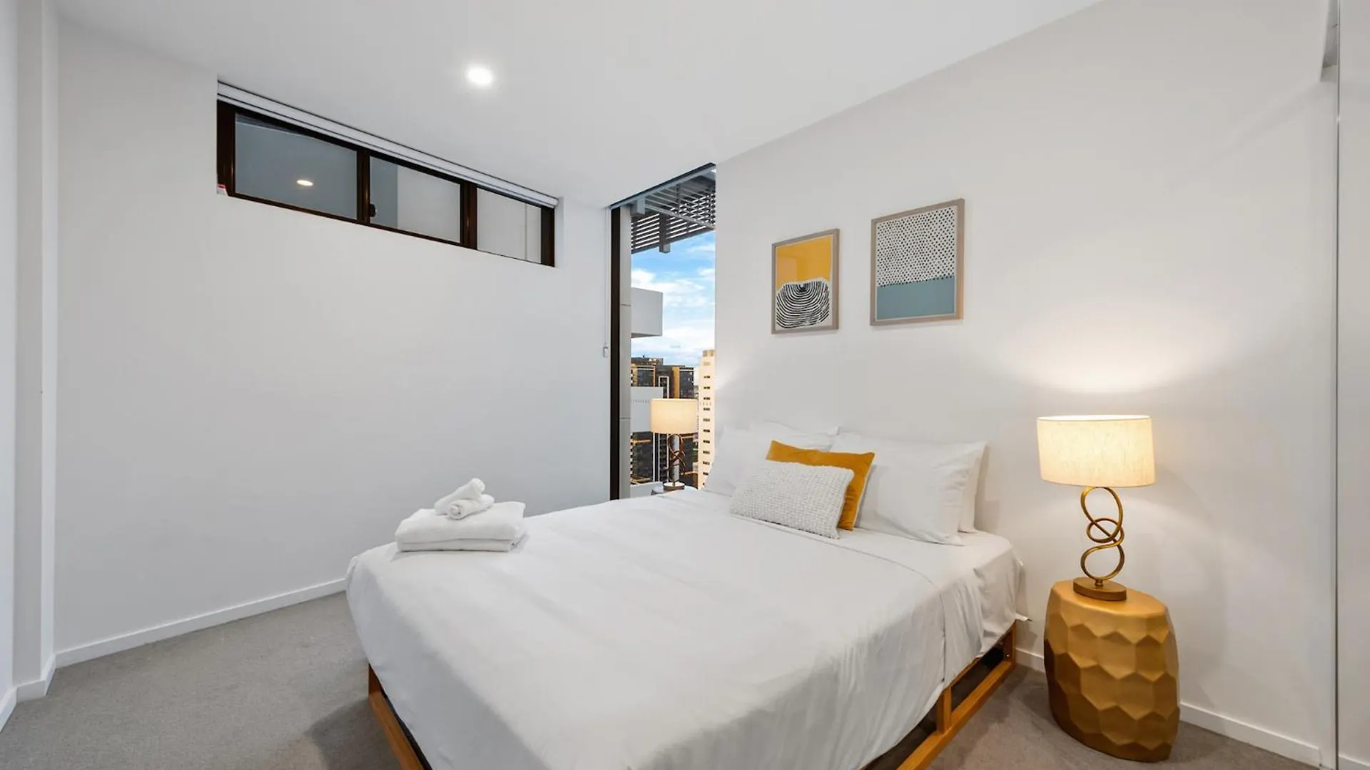 Million Dollar Views With King Bed, Pool, Gym, Wifi Apartment Brisbane