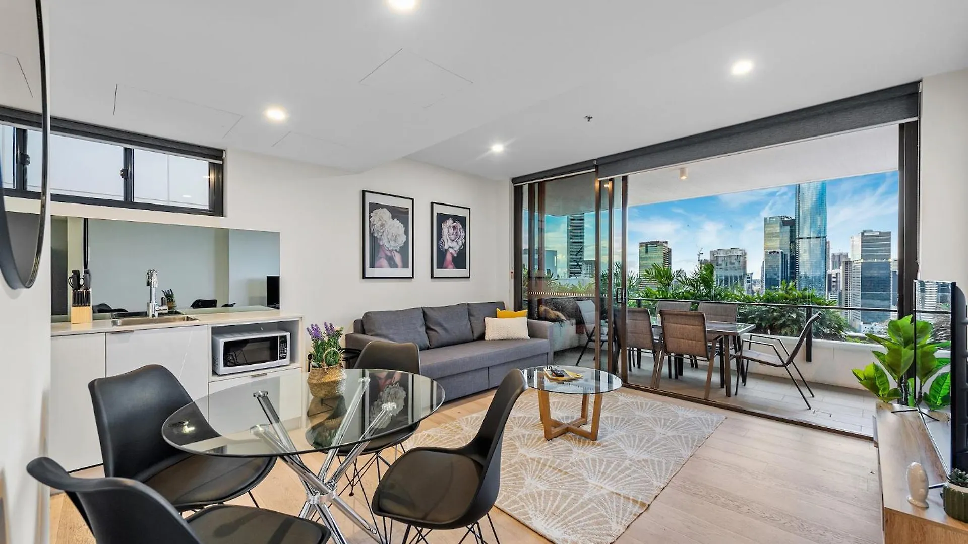 Million Dollar Views With King Bed, Pool, Gym, Wifi Apartment Brisbane